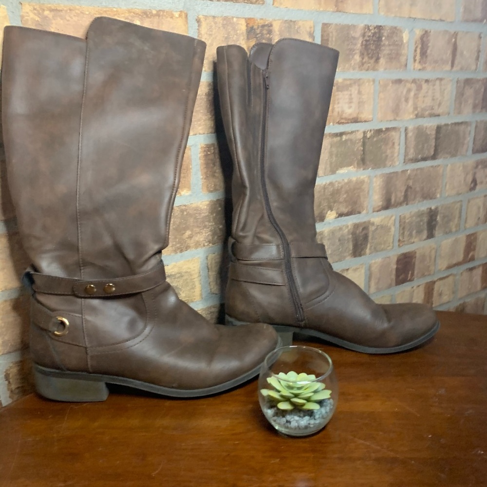 Brown tall boots